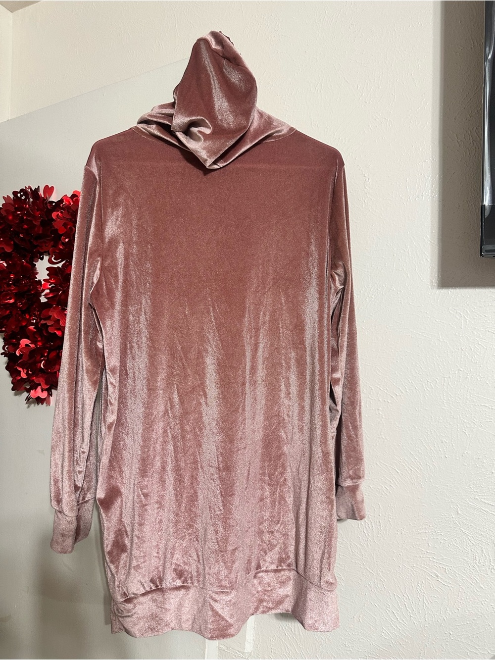 SHEIN Rose Velvet Long-Sleeve Turtleneck Sleep Tunic